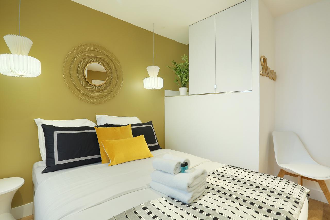 Rent A Room - Residence Blanche Parijs Buitenkant foto